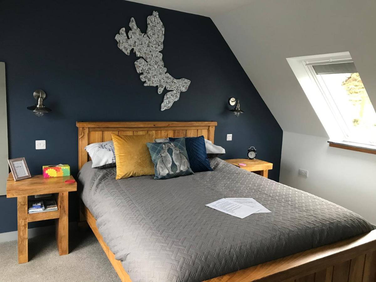 Kilmaluag The Bridge B&B מראה חיצוני תמונה