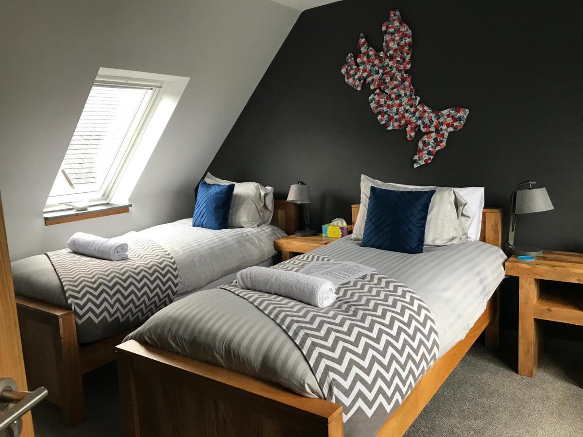 Kilmaluag The Bridge B&B מראה חיצוני תמונה