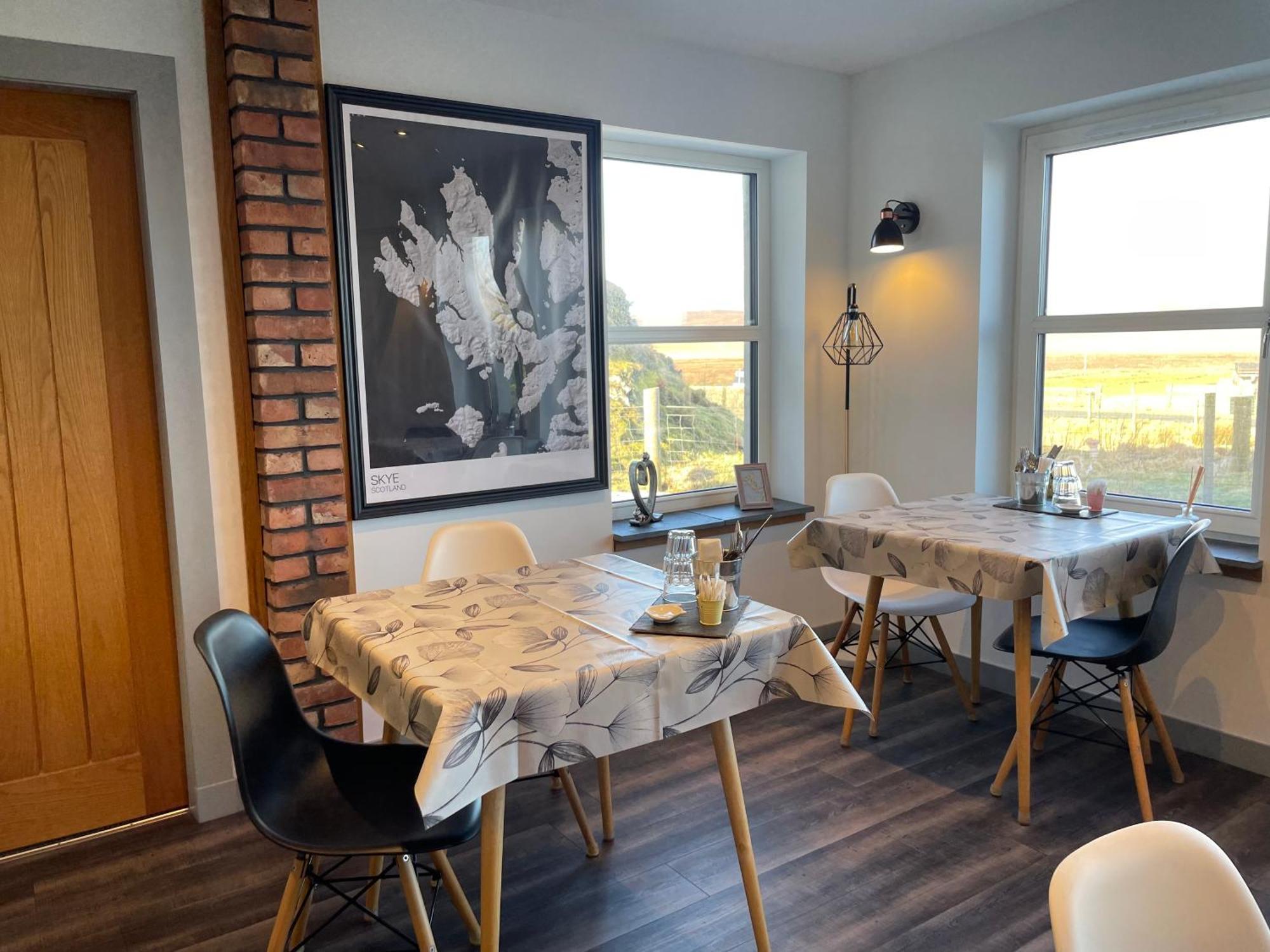 Kilmaluag The Bridge B&B מראה חיצוני תמונה