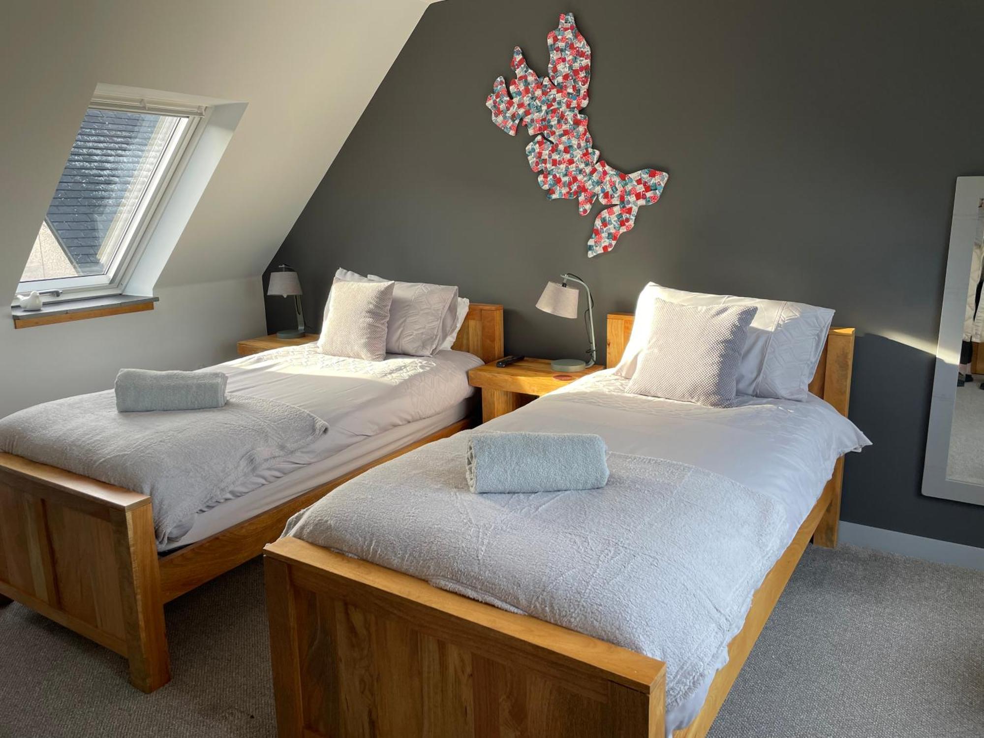 Kilmaluag The Bridge B&B מראה חיצוני תמונה