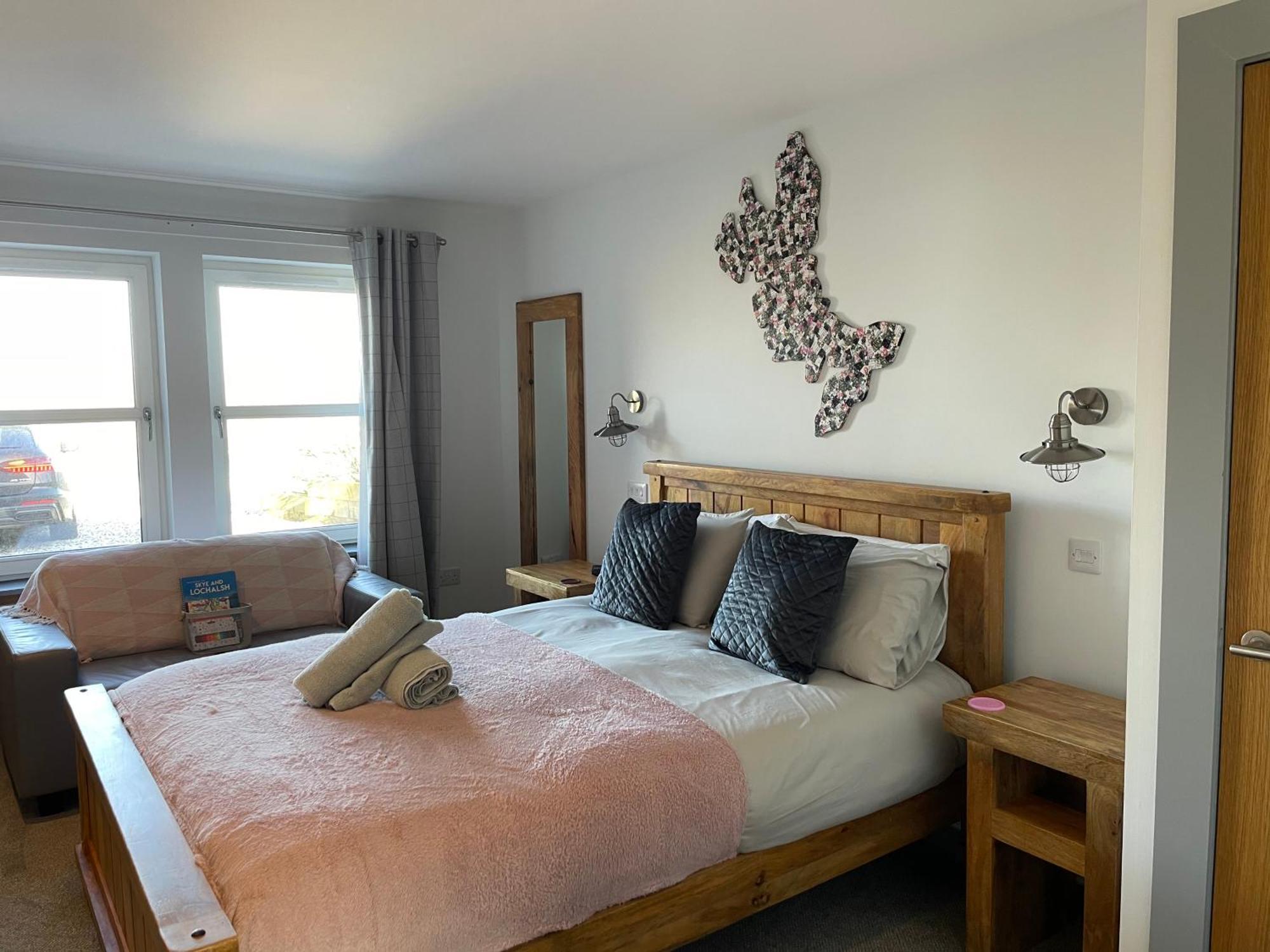 Kilmaluag The Bridge B&B מראה חיצוני תמונה