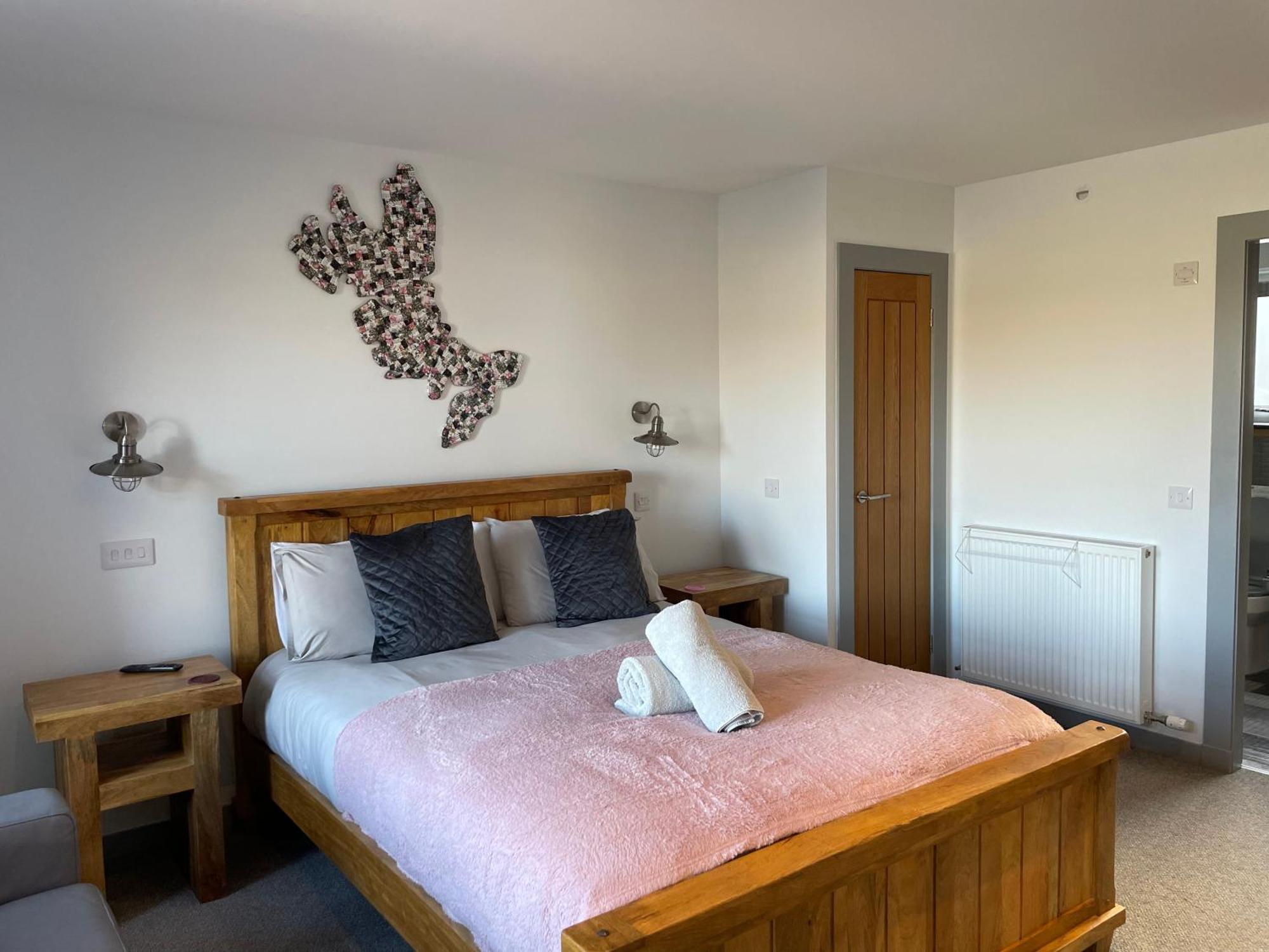 Kilmaluag The Bridge B&B מראה חיצוני תמונה